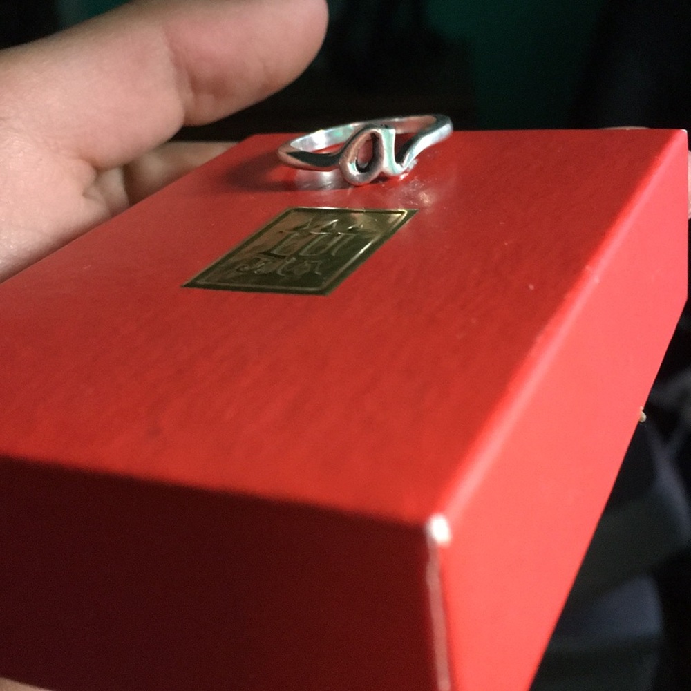 James Avery ring - Picture 1 of 1